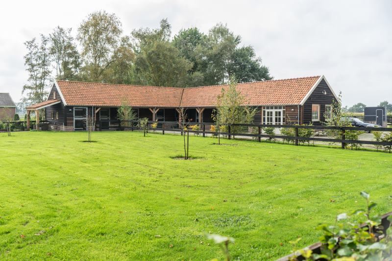 Paardenstallen bij je woning bouwen